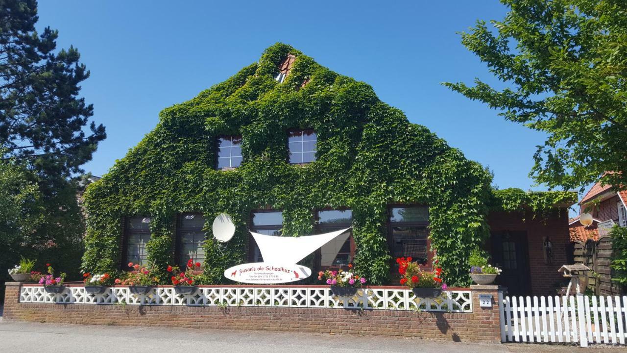 Susan'S Ole Schoolhus Fehmarn Exterior photo